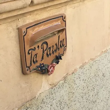 Case de vacanță 4 Bedroom House With Pool And Beautiful Views