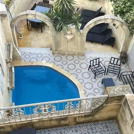 4 Bedroom House With Pool And Beautiful Views Dom wakacyjny